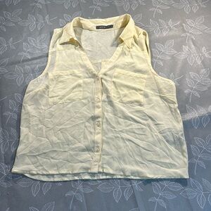 Ladies Suzy Shier Button Up Top.